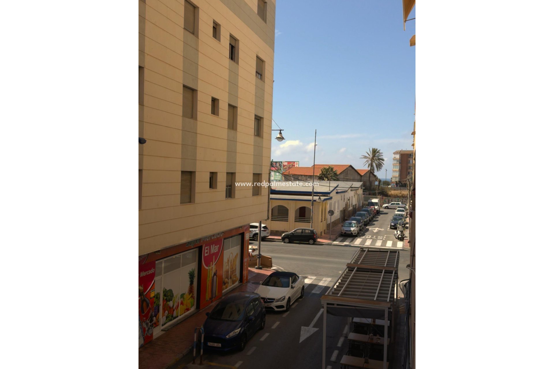 Resale - Apartment -
Torrevieja - Playa de los Locos
