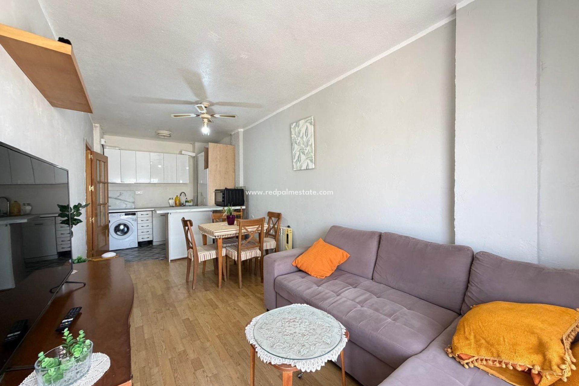 Resale - Apartment -
Torrevieja - Playa de los Locos