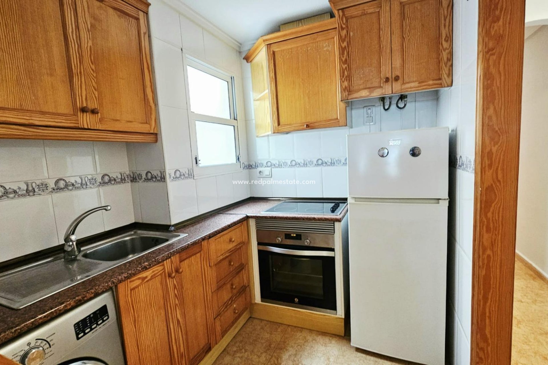 Resale - Apartment -
Torrevieja - Playa de los Locos
