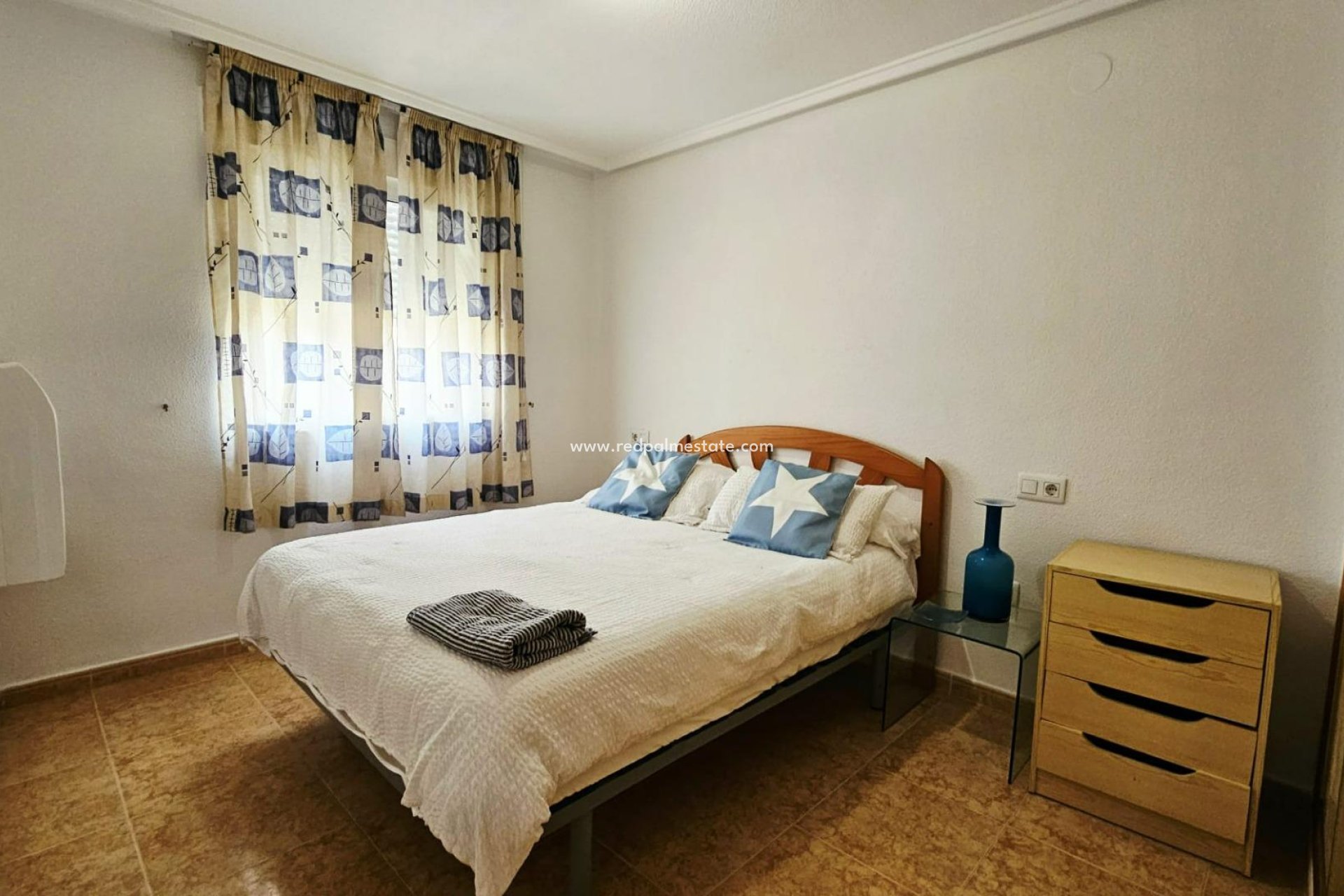 Resale - Apartment -
Torrevieja - Playa de los Locos