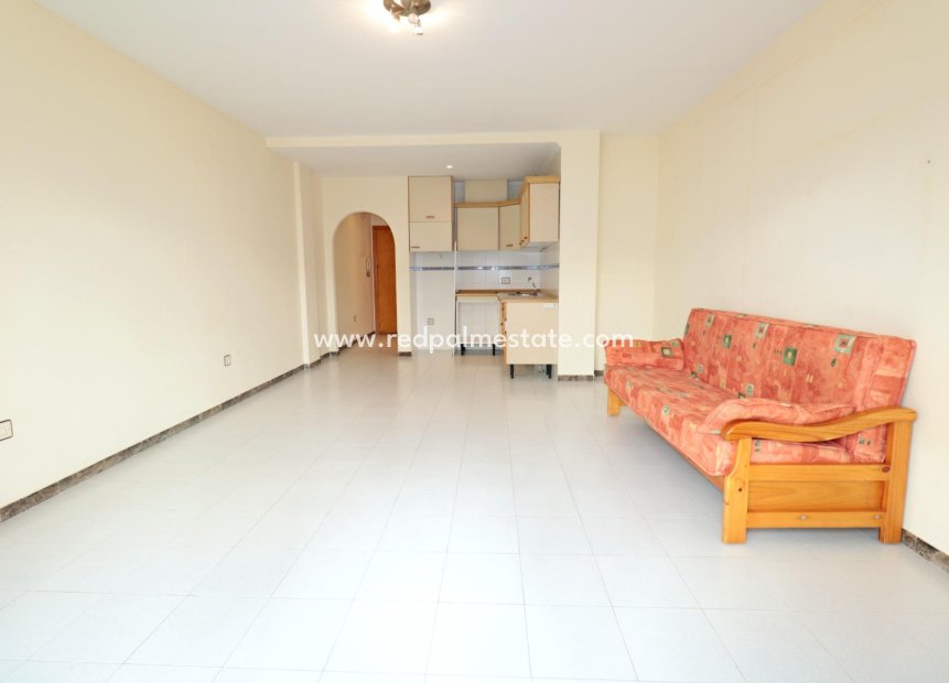 Resale - Apartment -
Torrevieja - Playa de los Locos