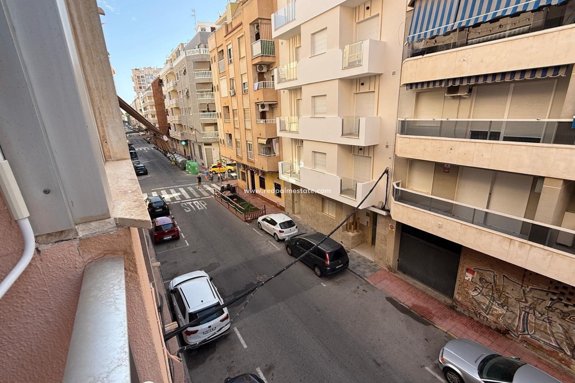 Resale - Apartment -
Torrevieja - Playa de los Locos