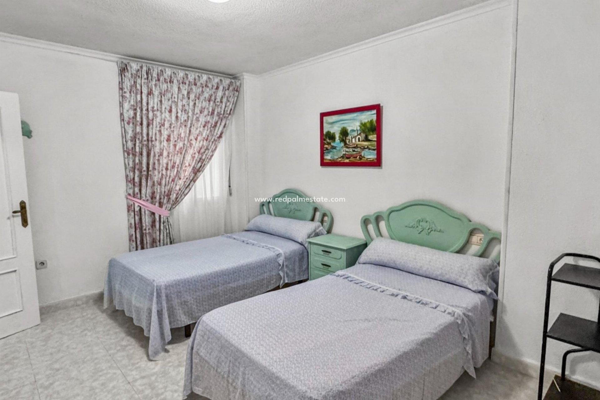 Resale - Apartment -
Torrevieja - Playa de los Locos