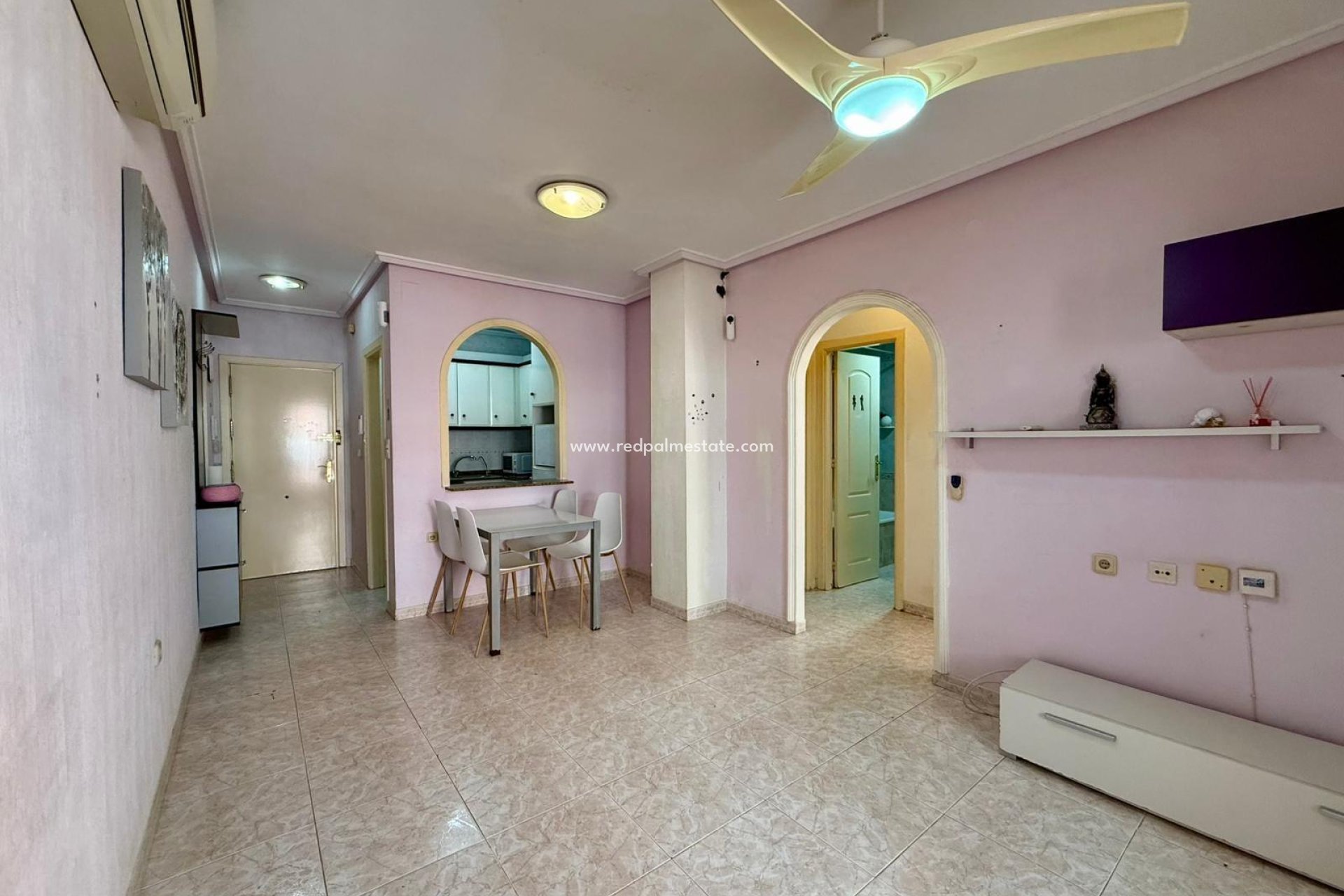Resale - Apartment -
Torrevieja - Playa de los Locos