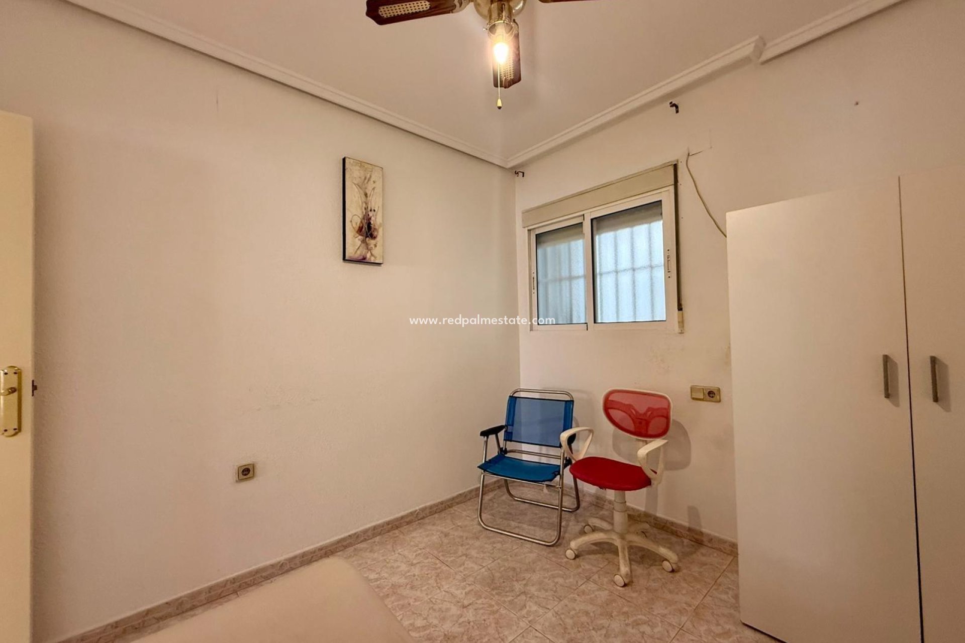 Resale - Apartment -
Torrevieja - Playa de los Locos