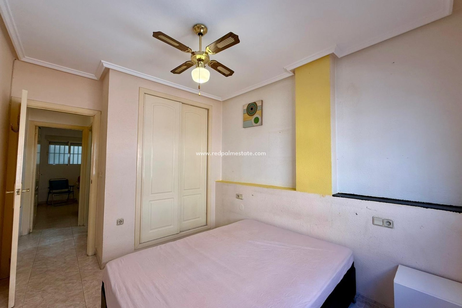 Resale - Apartment -
Torrevieja - Playa de los Locos
