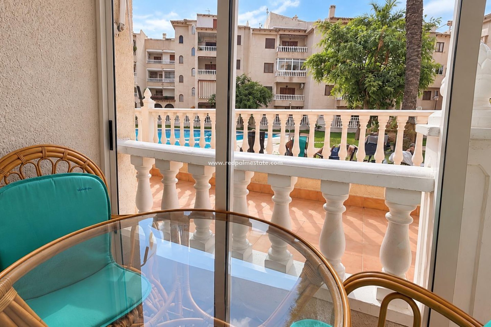 Resale - Apartment -
Torrevieja - Playa de los Locos