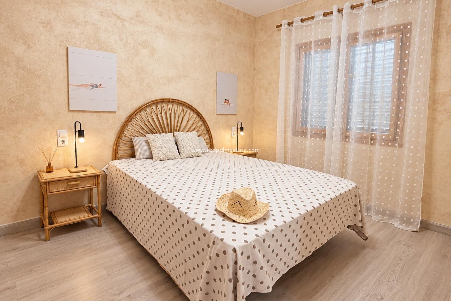 Resale - Apartment -
Torrevieja - Playa de los Locos