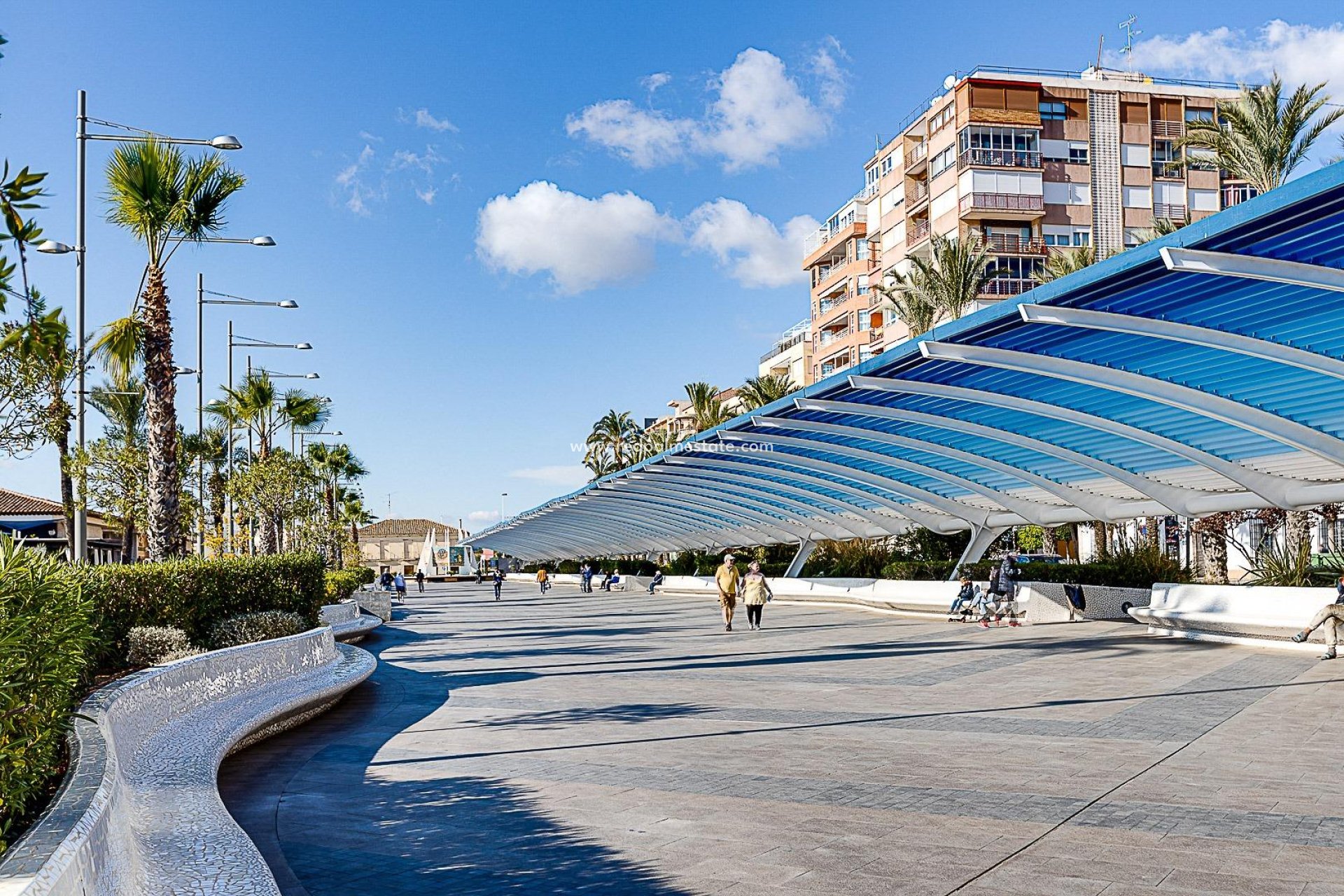 Resale - Apartment -
Torrevieja - Playa de los Locos