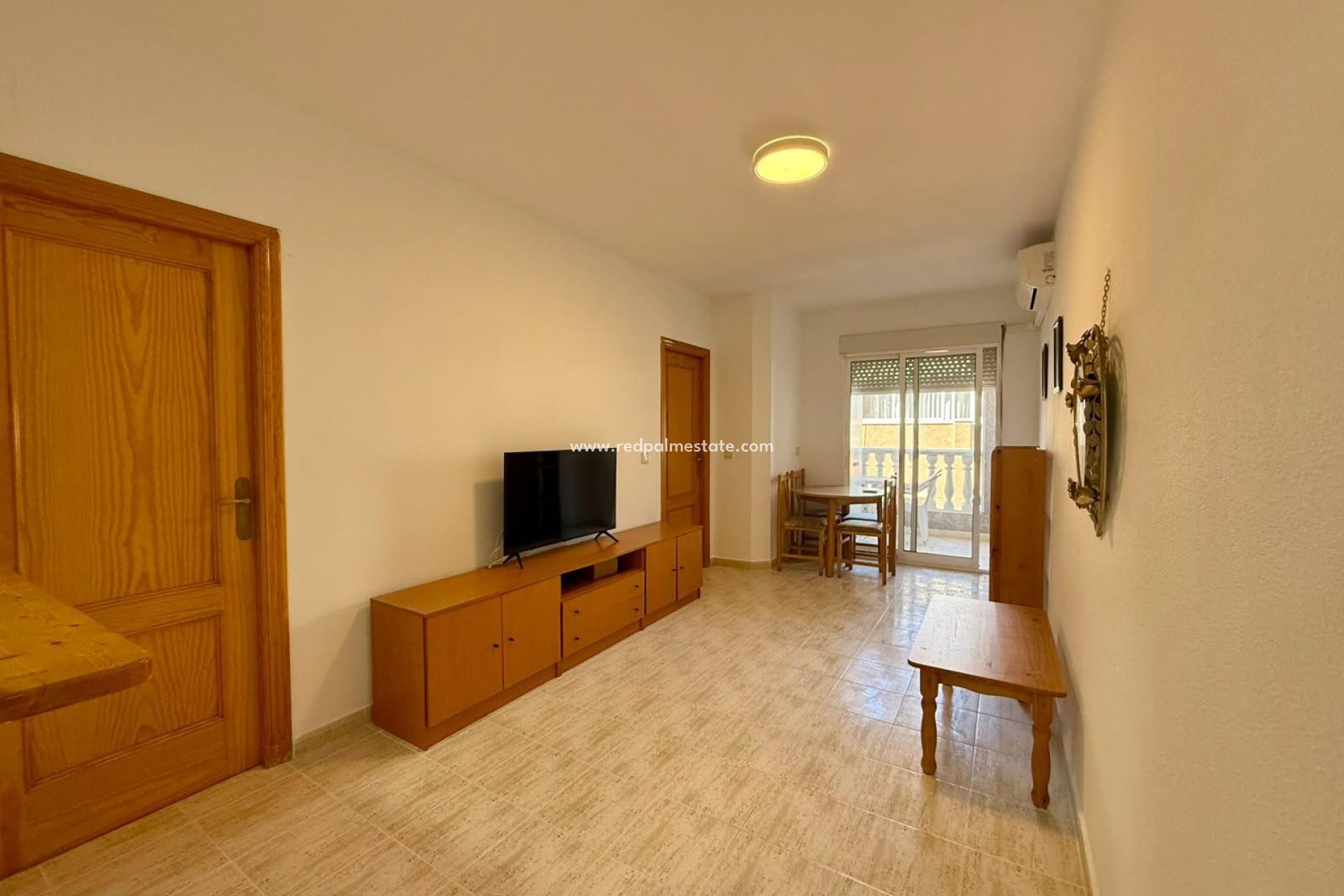 Resale - Apartment -
Torrevieja - Playa de los Locos