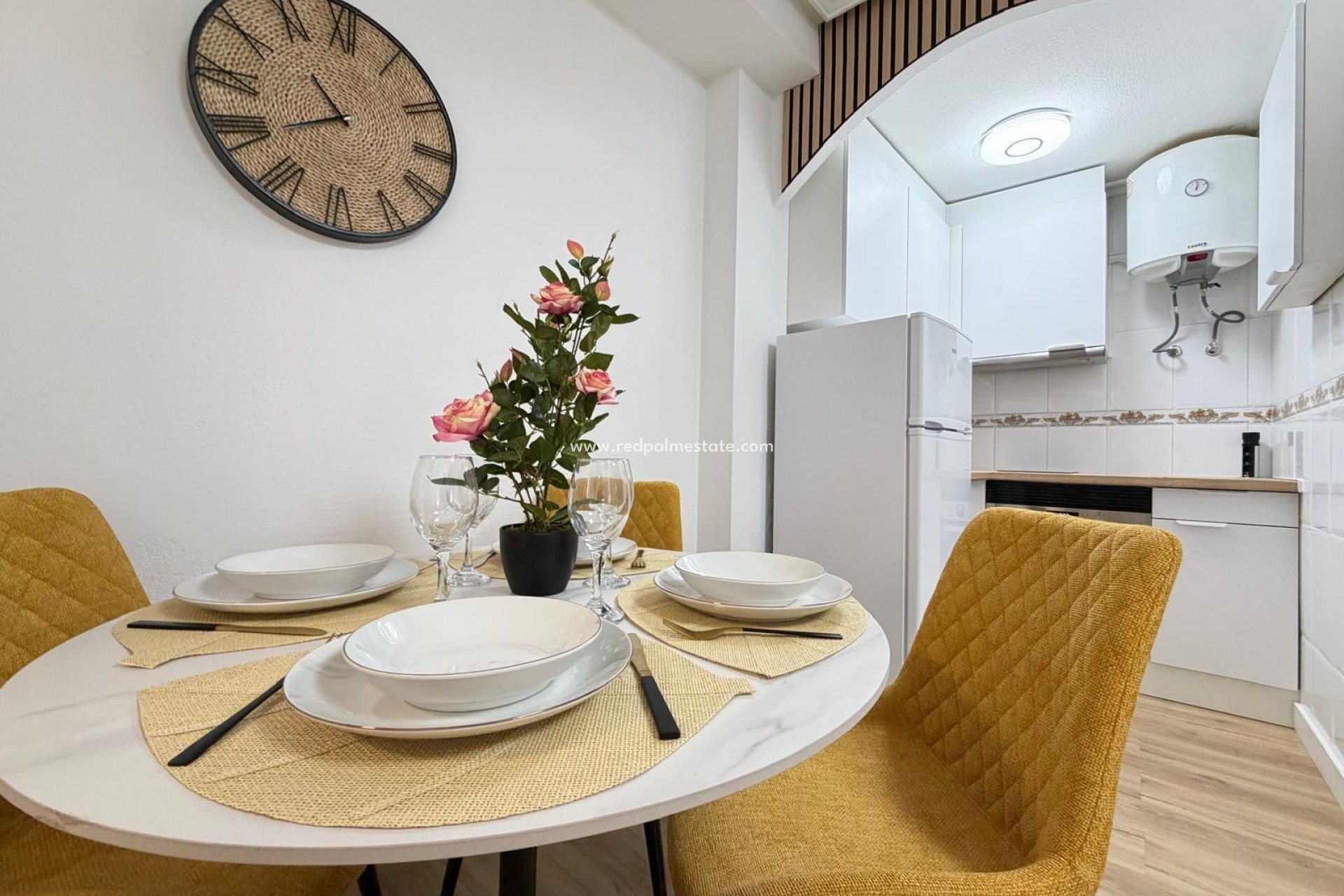 Resale - Apartment -
Torrevieja - Playa de los Locos