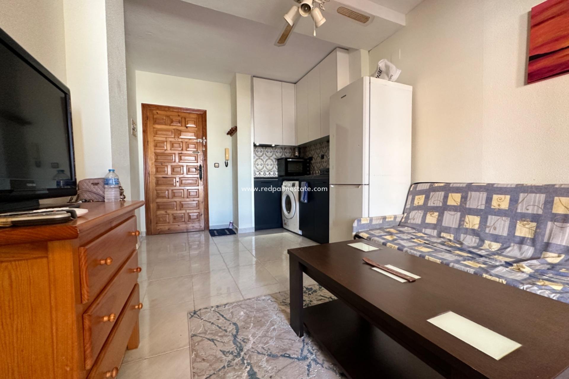 Resale - Apartment -
Torrevieja - Playa de los Locos