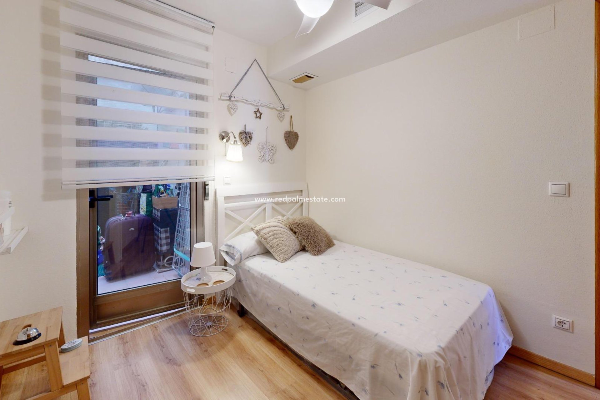 Resale - Apartment -
Torrevieja - Playa de los Locos