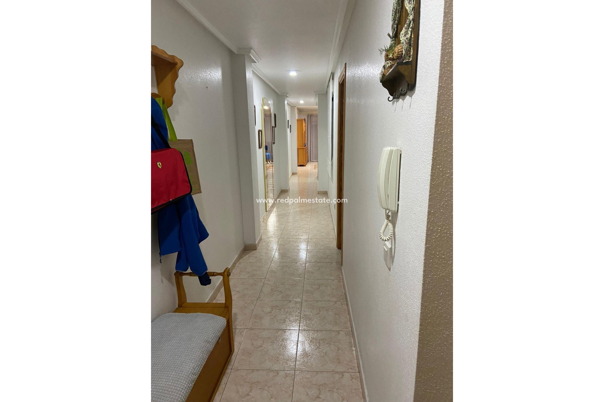 Resale - Apartment -
Torrevieja - Playa de los Locos