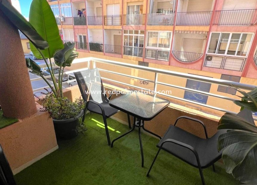 Resale - Apartment -
Torrevieja - Playa de los Locos