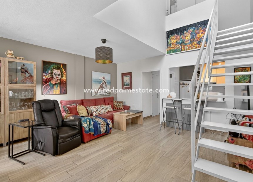 Resale - Apartment -
Torrevieja - Playa de los Locos