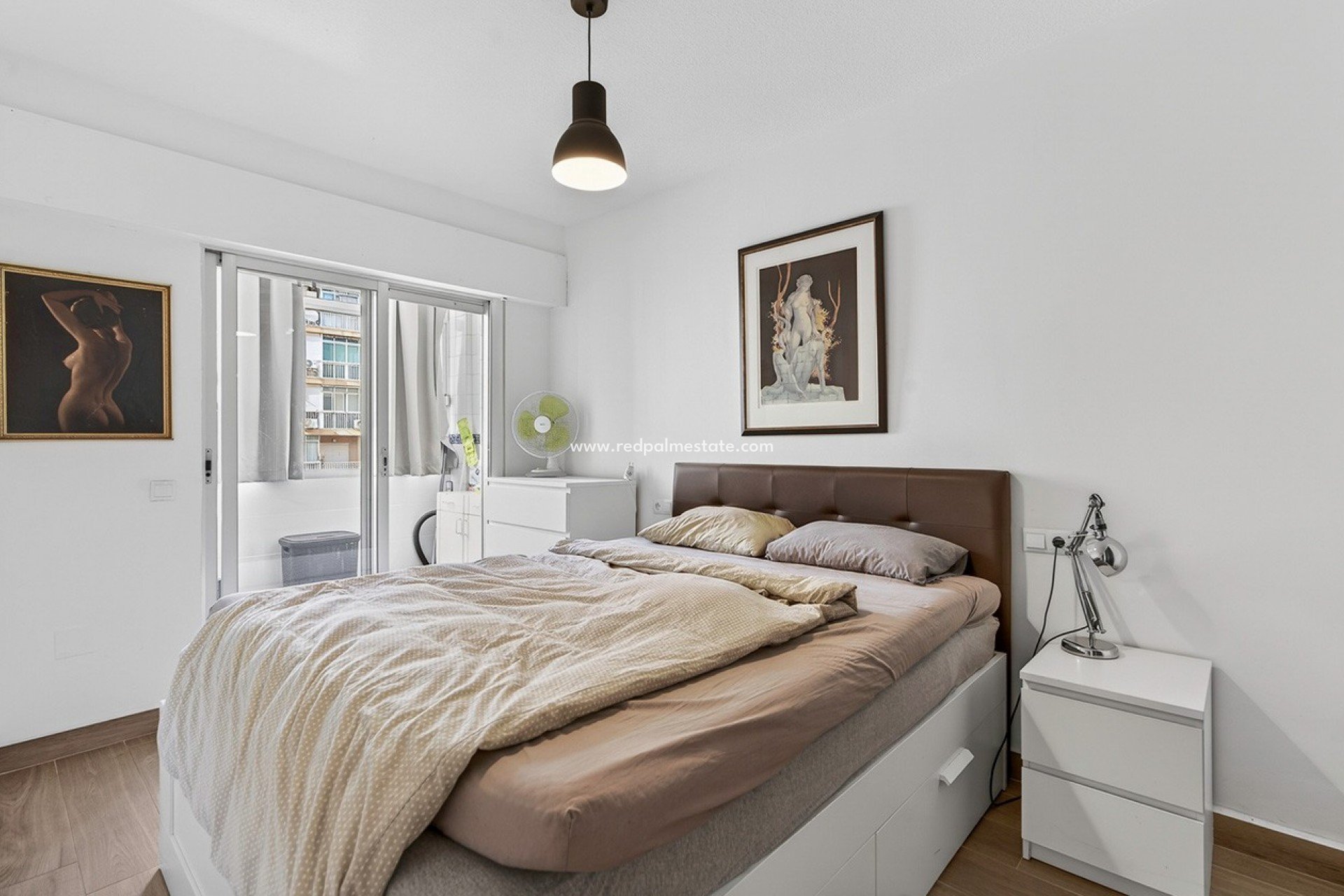 Resale - Apartment -
Torrevieja - Playa de los Locos