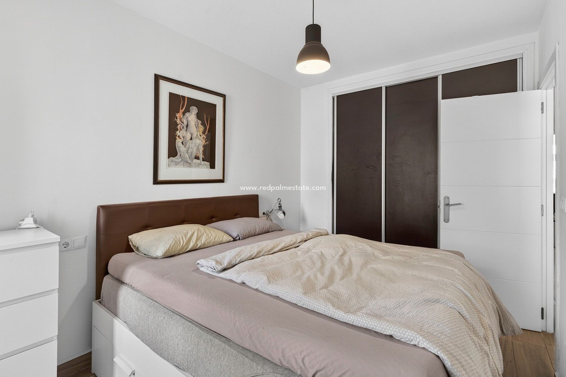 Resale - Apartment -
Torrevieja - Playa de los Locos