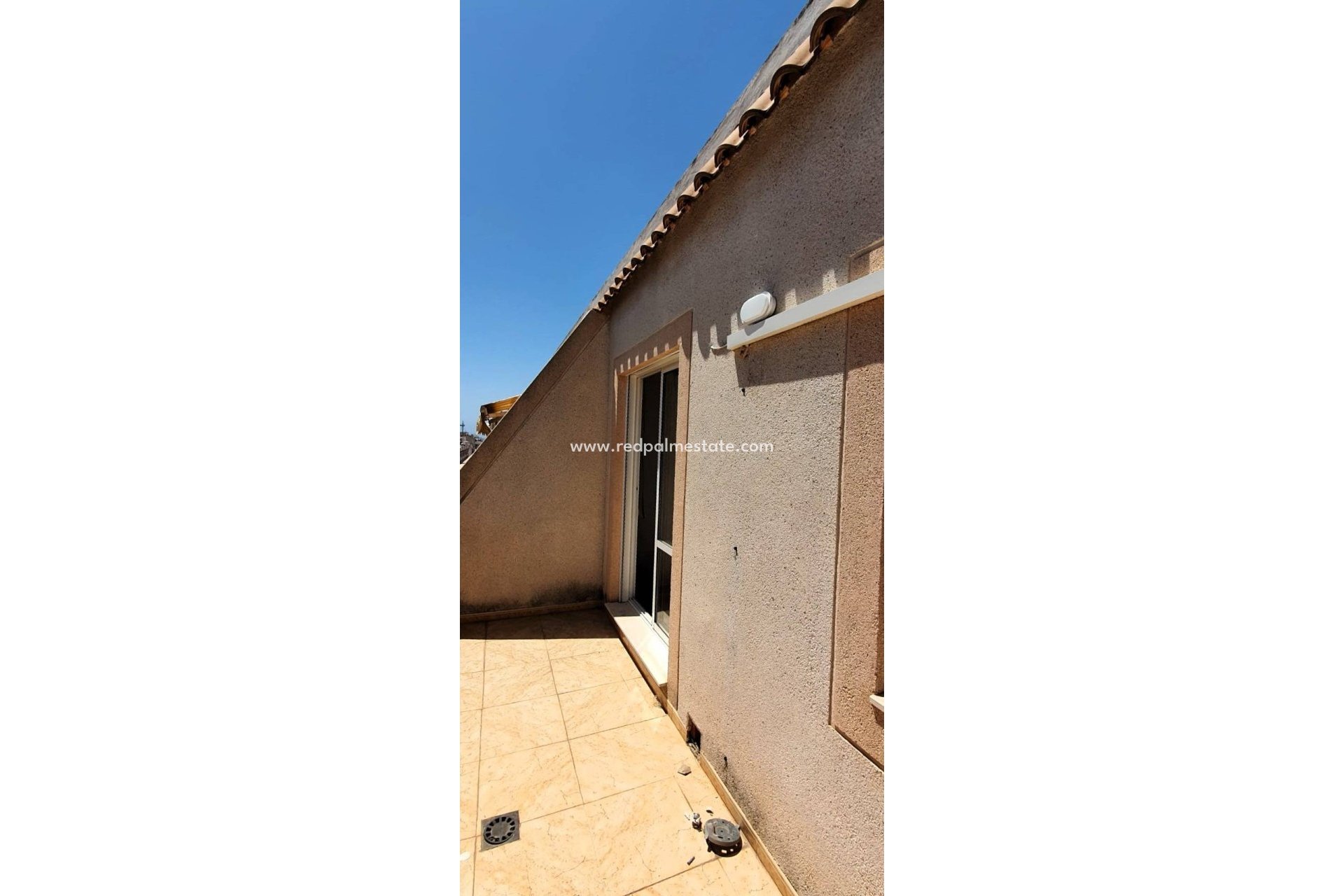 Resale - Apartment -
Torrevieja - Playa de los Locos