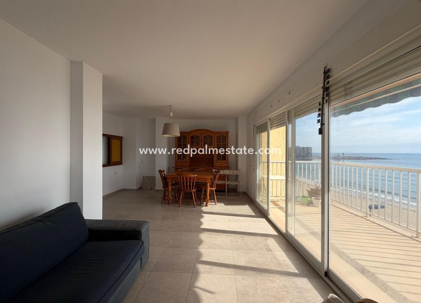 Resale - Apartment -
Torrevieja - Playa de los Locos