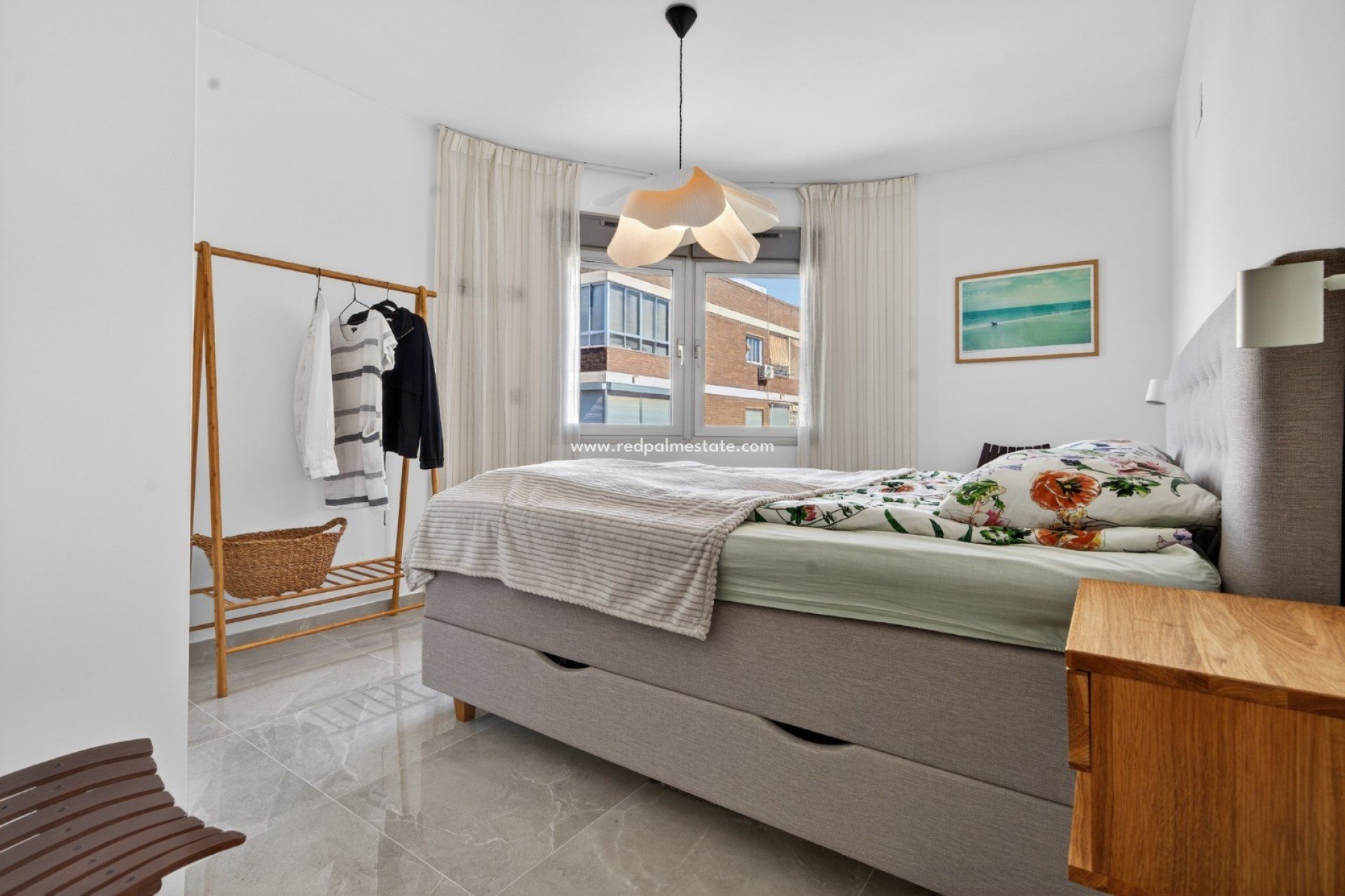 Resale - Apartment -
Torrevieja - Playa de los Locos