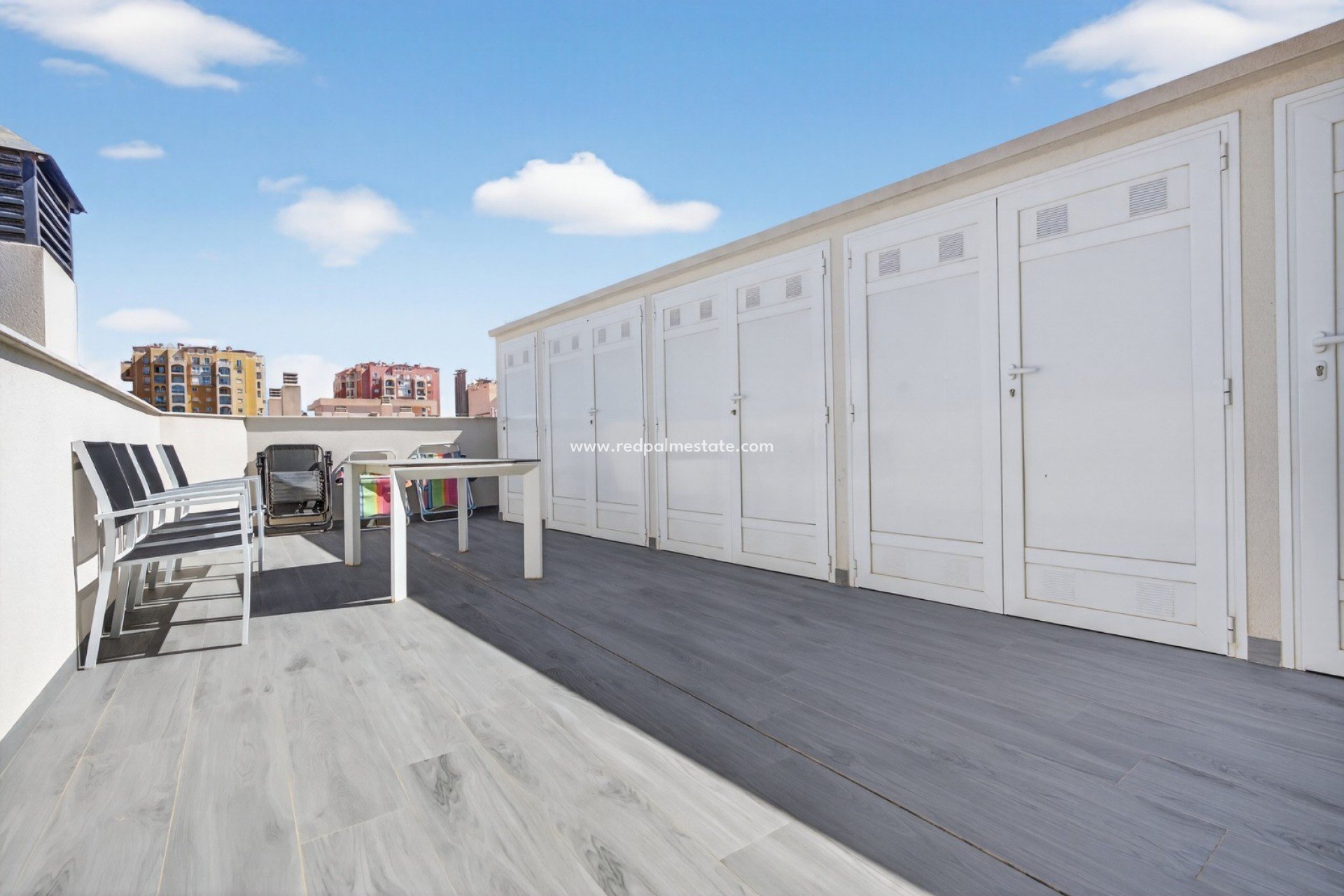 Resale - Apartment -
Torrevieja - Playa de los Locos