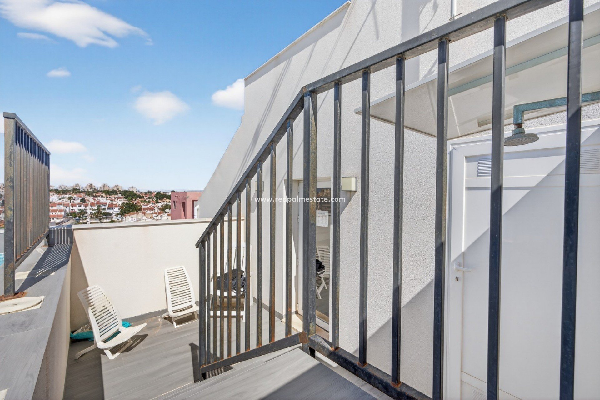 Resale - Apartment -
Torrevieja - Playa de los Locos