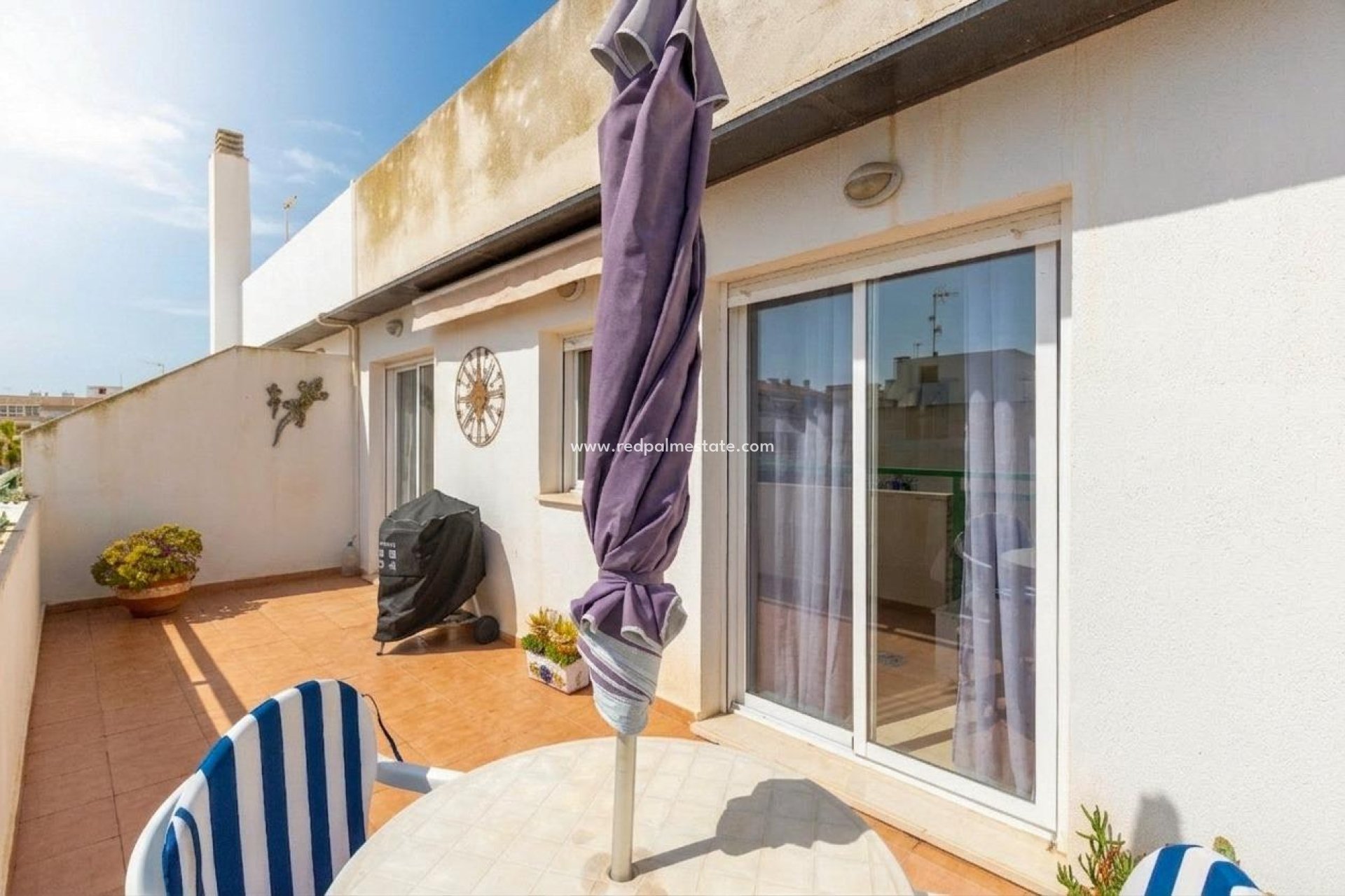Resale - Apartment -
Torrevieja - Playa de los Locos