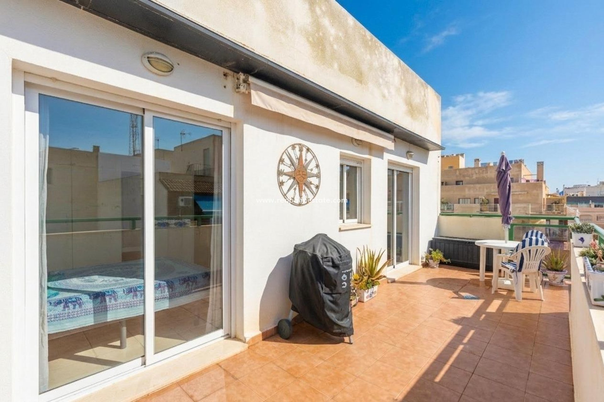 Resale - Apartment -
Torrevieja - Playa de los Locos