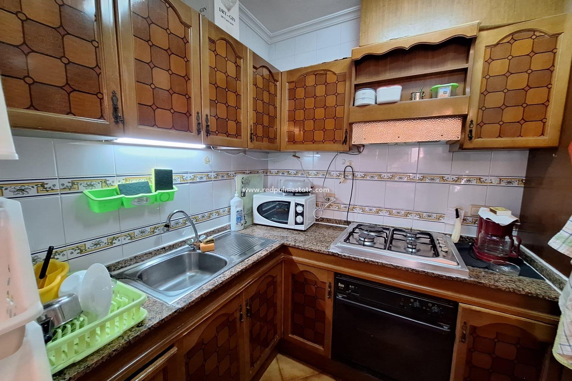 Resale - Apartment -
Torrevieja - Playa de los Locos