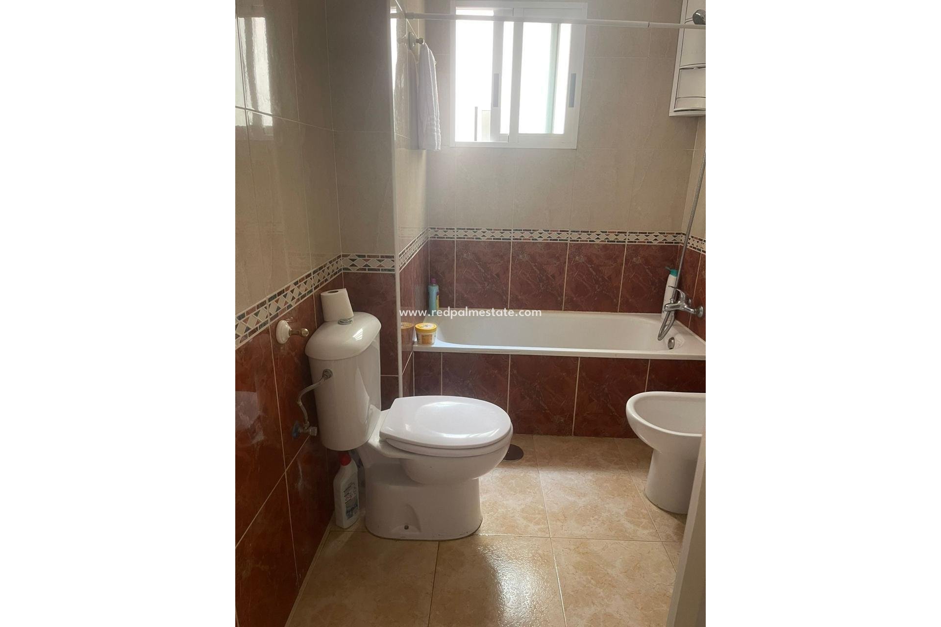 Resale - Apartment -
Torrevieja - Playa de los Locos