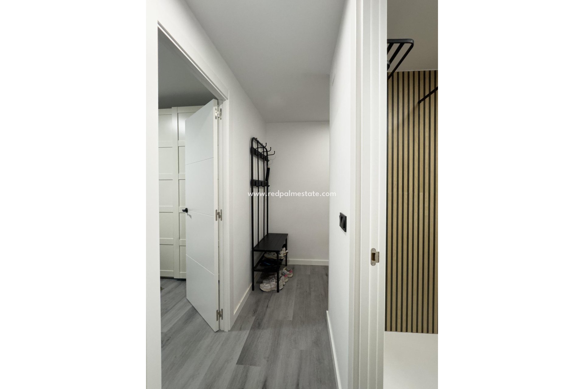 Resale - Apartment -
Torrevieja - Playa de los Locos