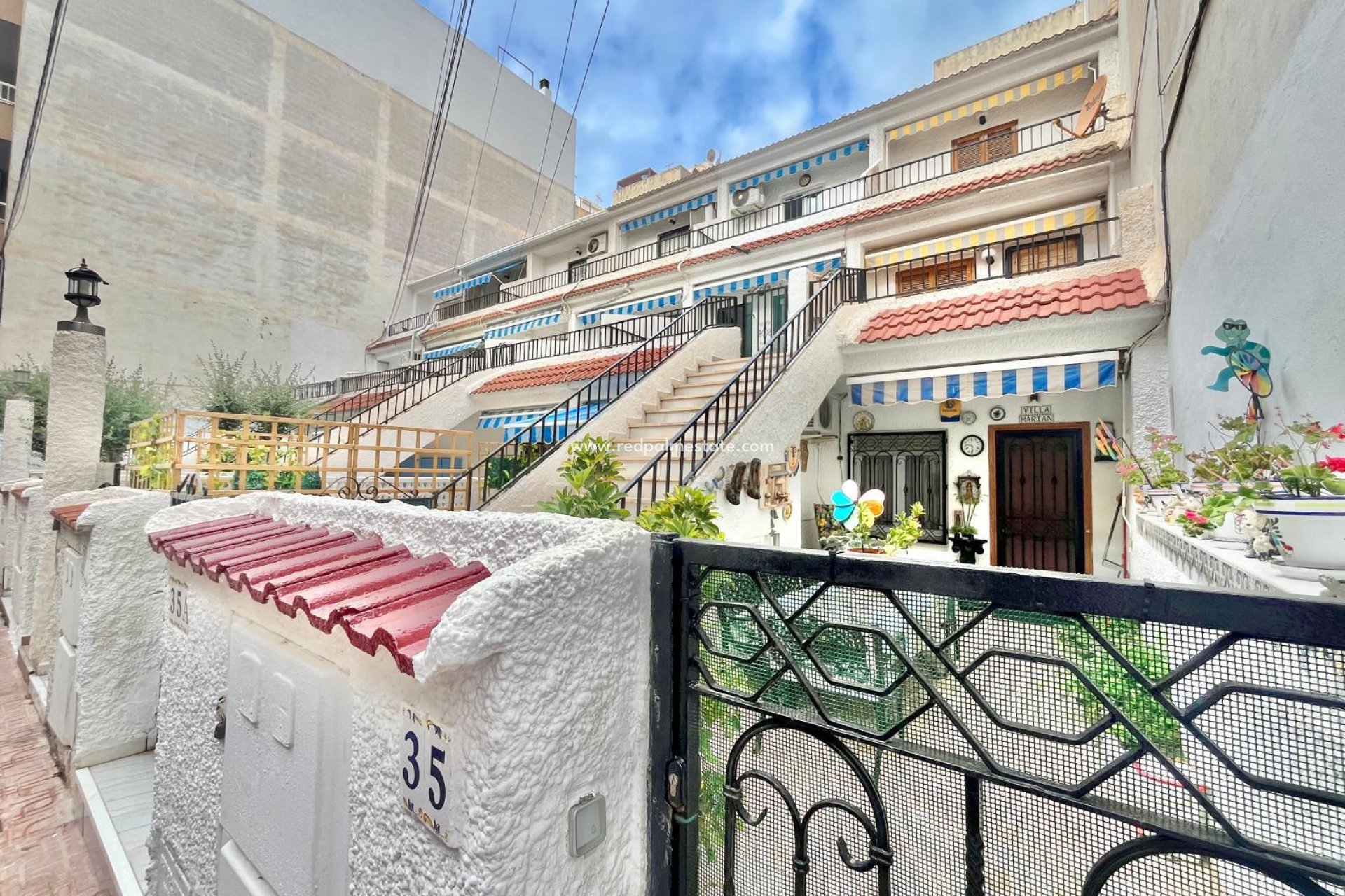 Resale - Apartment -
Torrevieja - Playa de los Locos