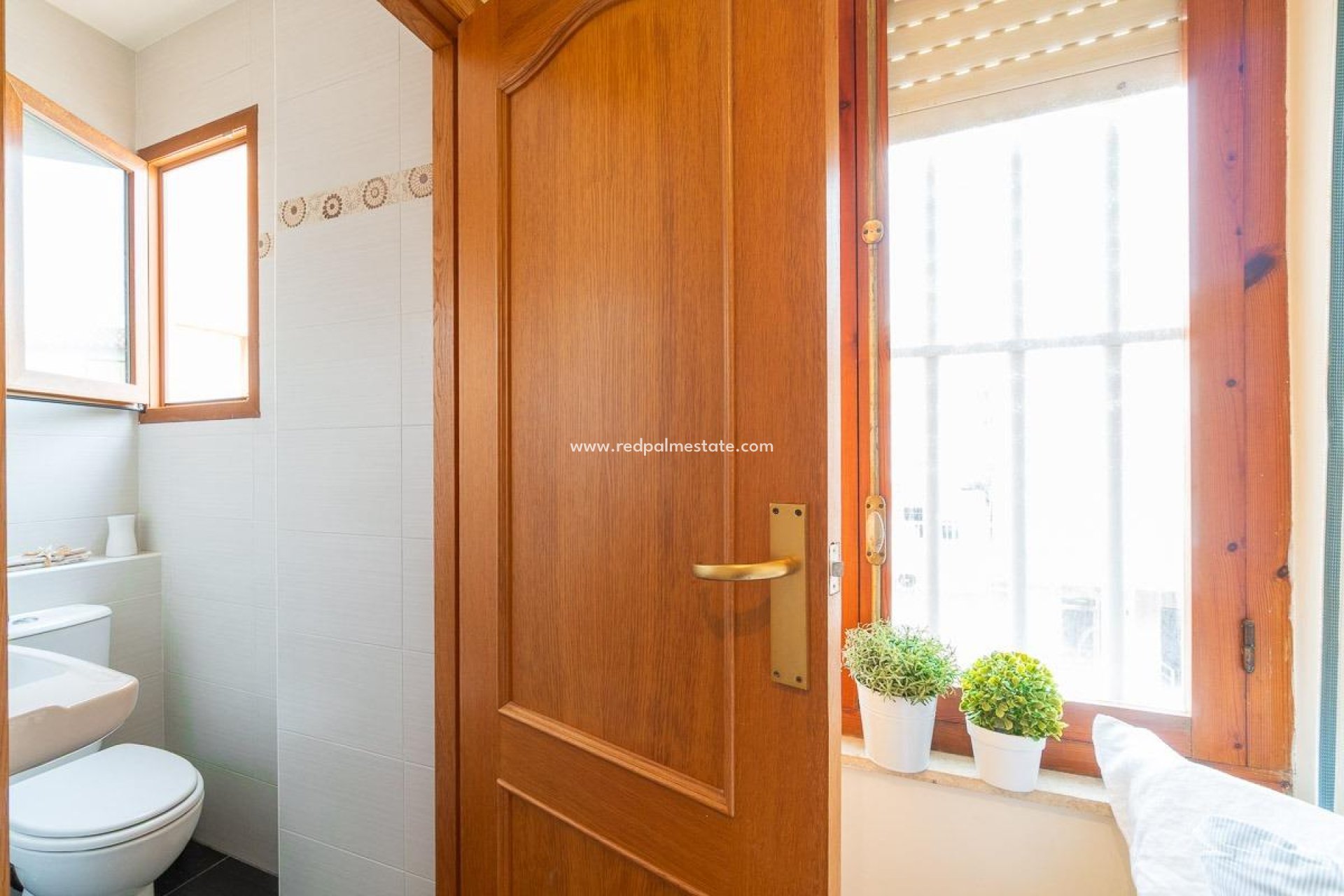 Resale - Apartment -
Torrevieja - Playa de los Naufragos