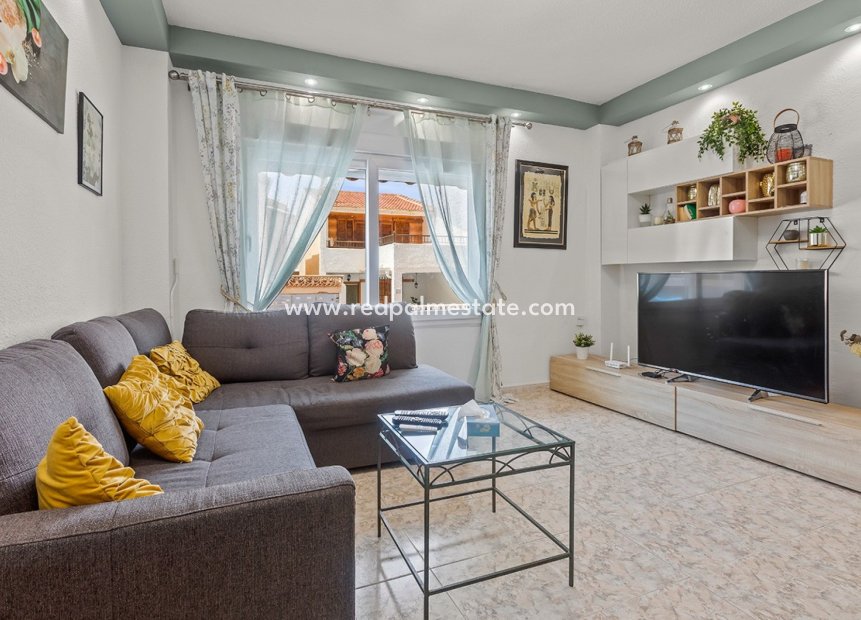 Resale - Apartment -
Torrevieja - Playa de los Naufragos