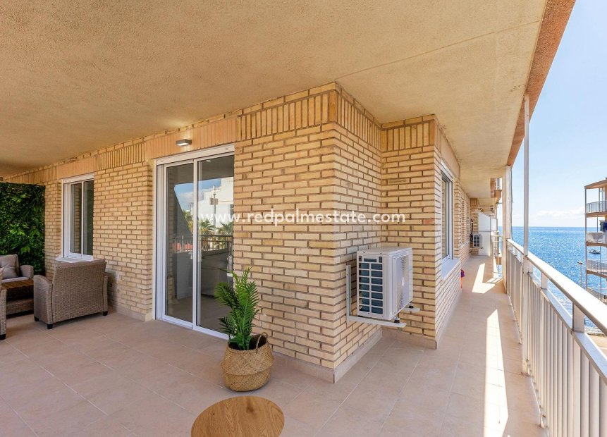 Resale - Apartment -
Torrevieja - Playa de los Naufragos