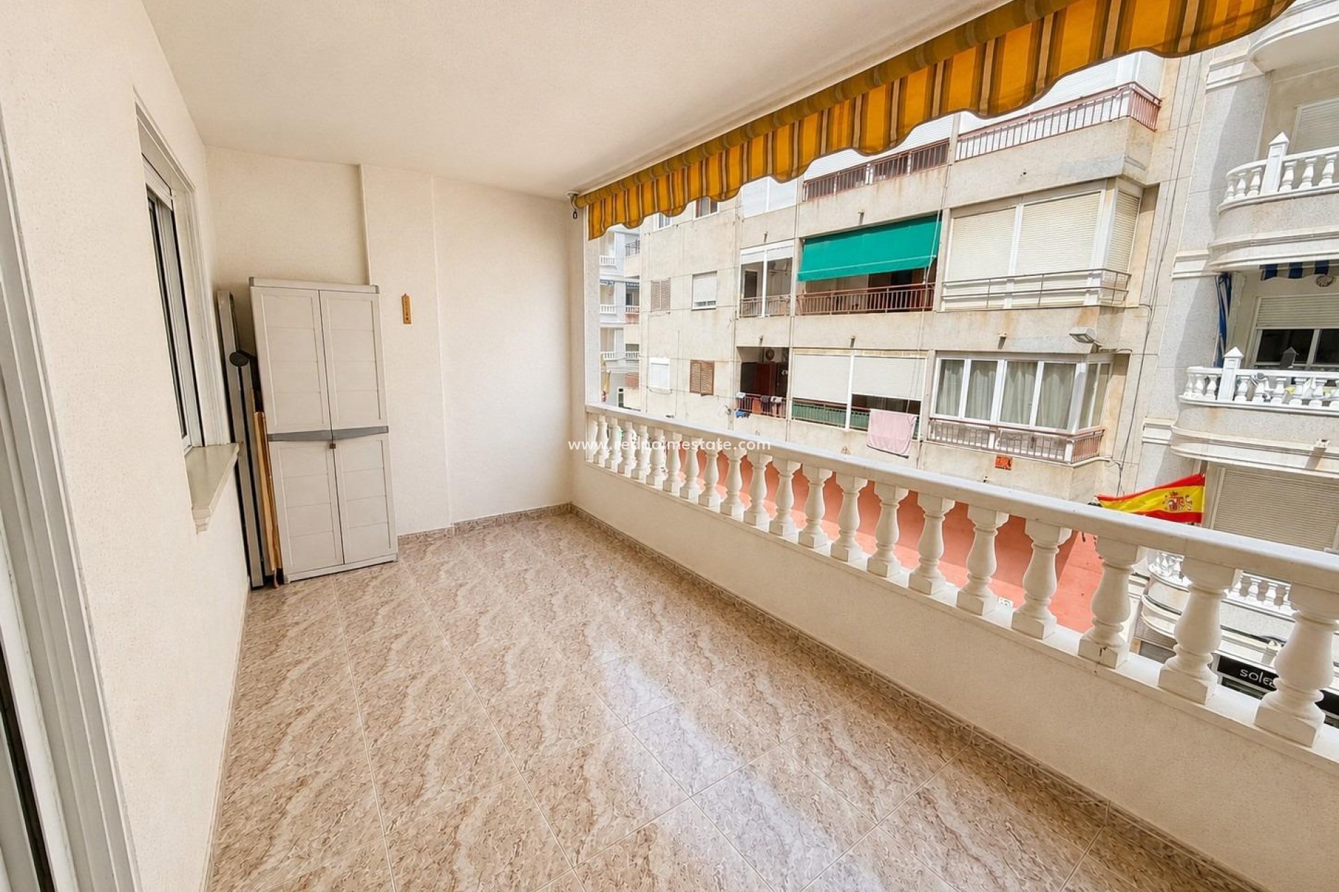 Resale - Apartment -
Torrevieja - Playa del Cura