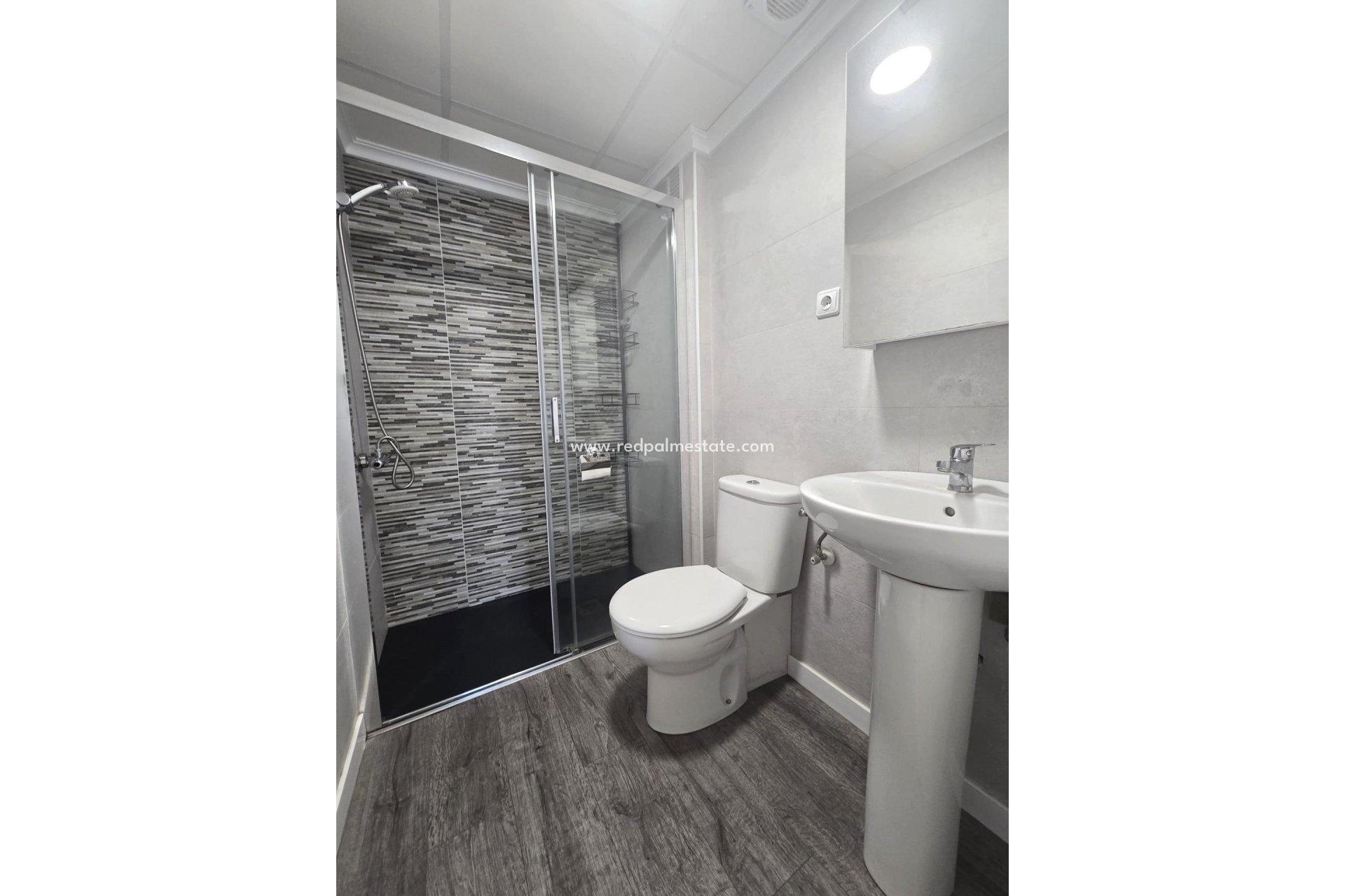 Resale - Apartment -
Torrevieja - Playa del Cura