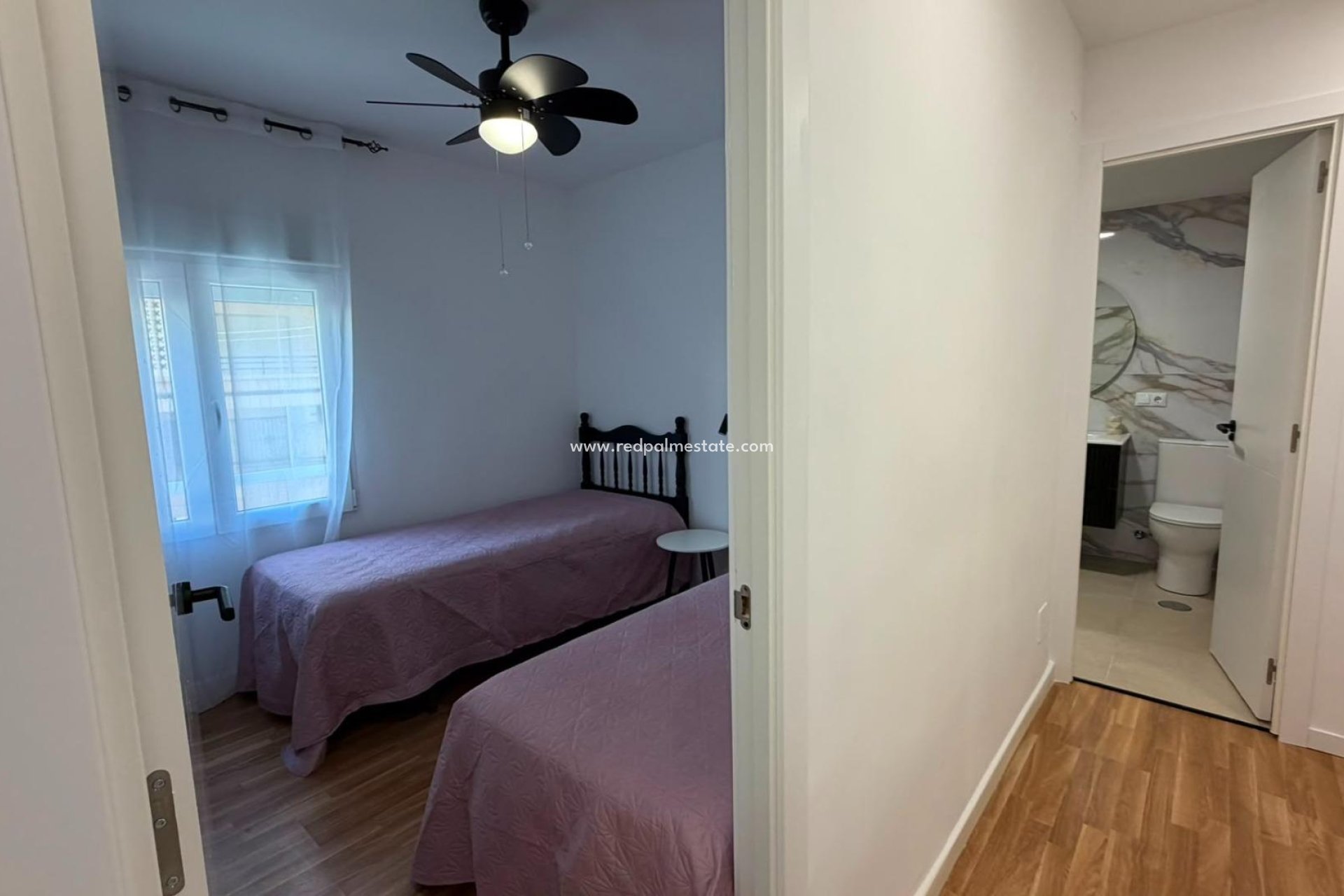 Resale - Apartment -
Torrevieja - Playa del Cura