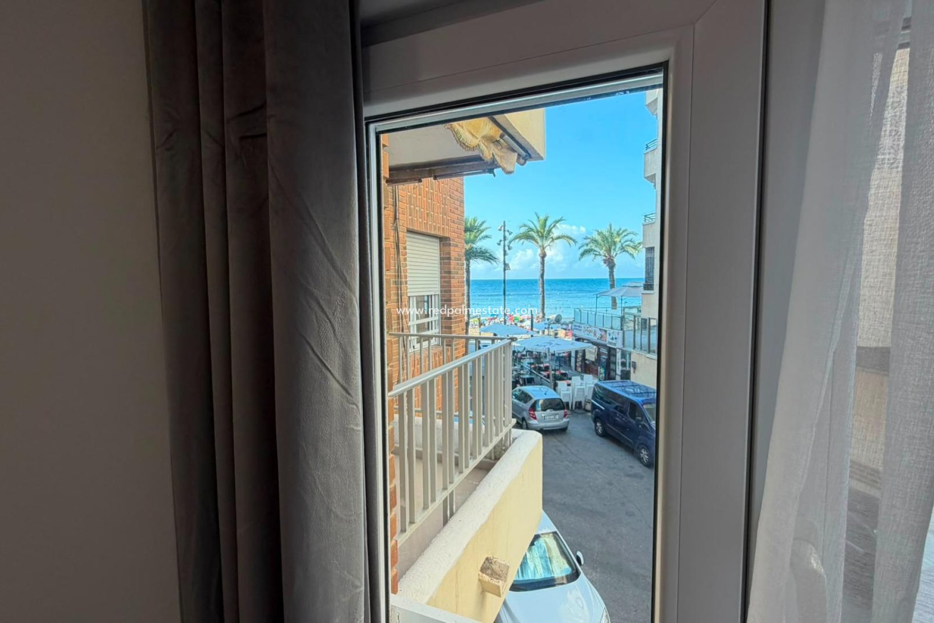 Resale - Apartment -
Torrevieja - Playa del Cura