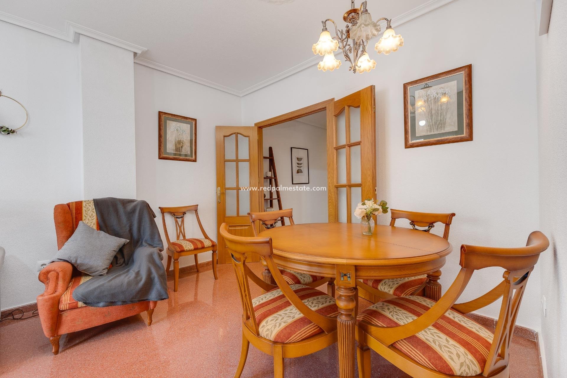 Resale - Apartment -
Torrevieja - Playa del Cura