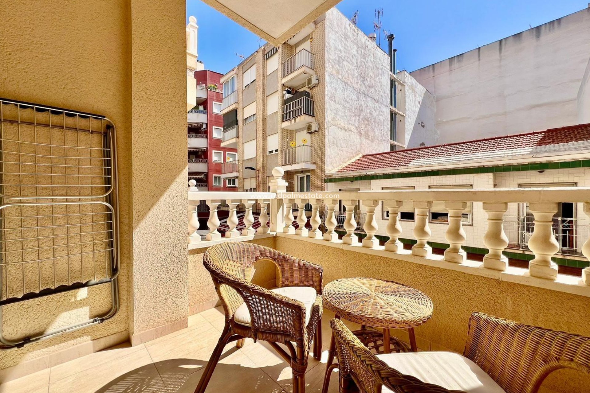 Resale - Apartment -
Torrevieja - Playa del Cura