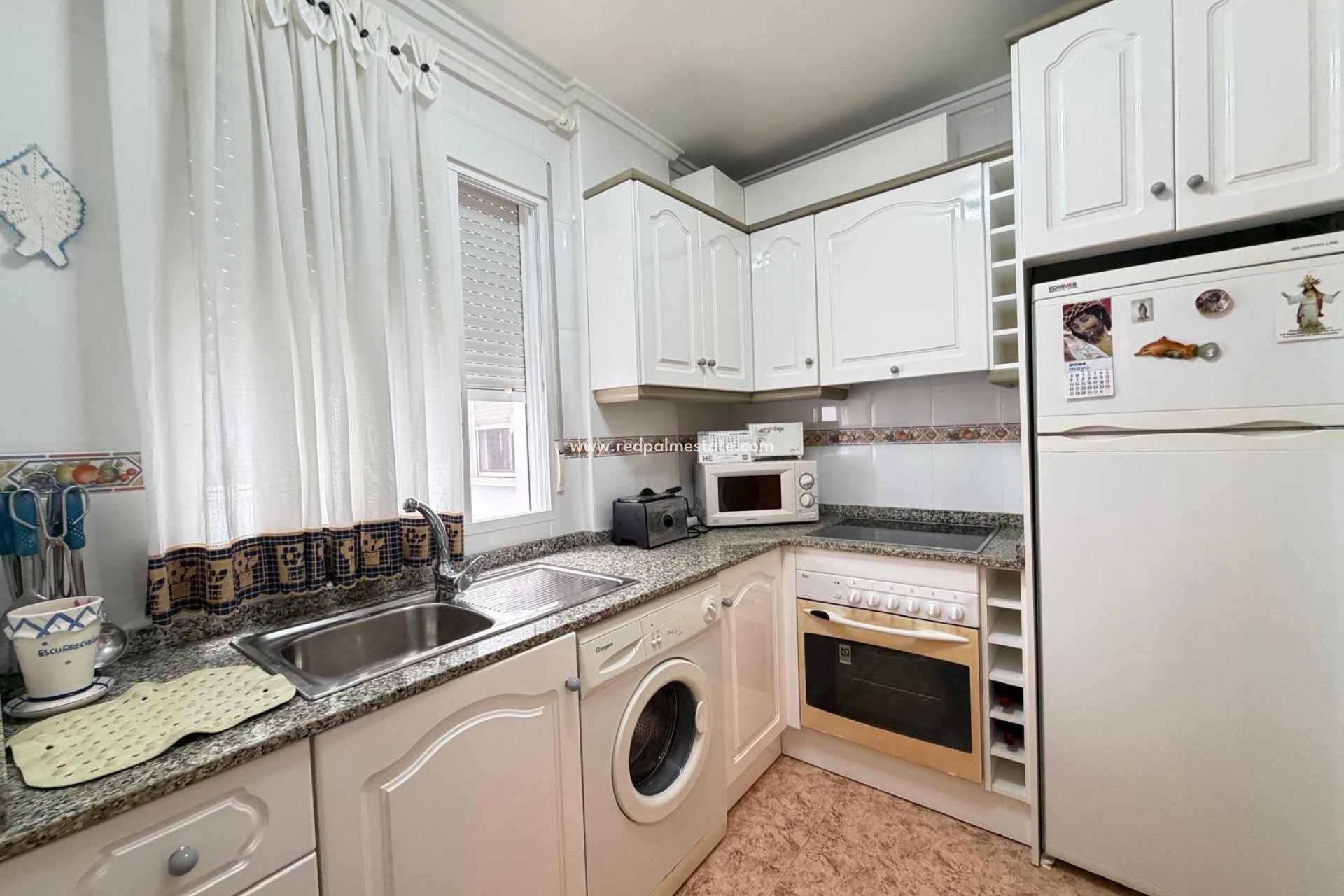 Resale - Apartment -
Torrevieja - Playa del Cura