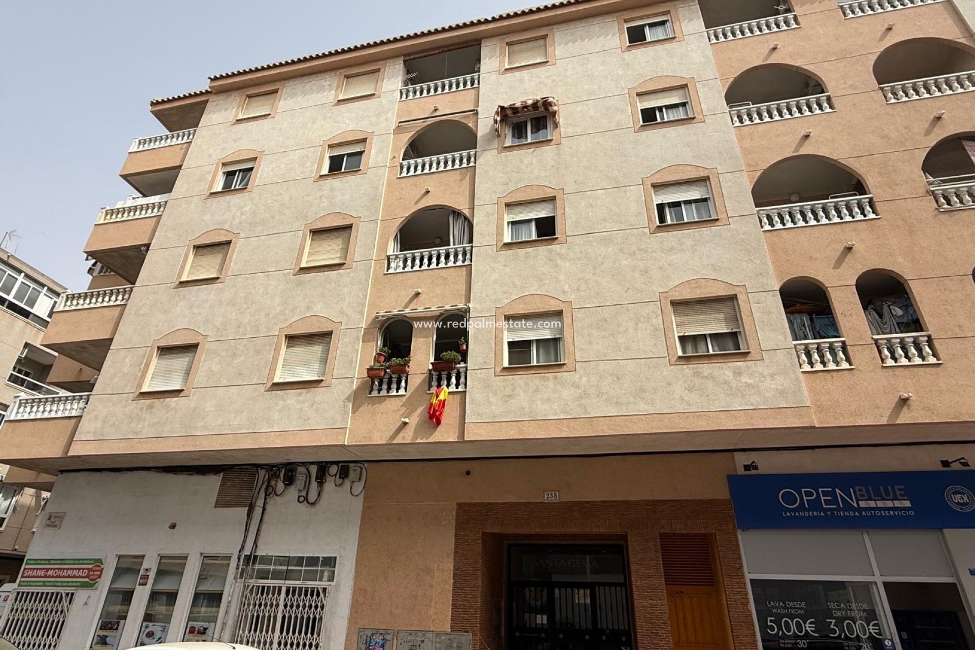 Resale - Apartment -
Torrevieja - Playa del Cura