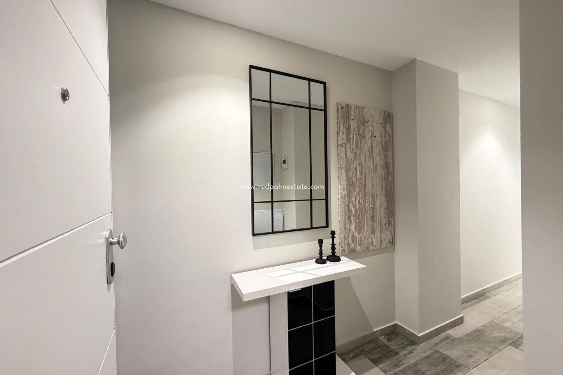 Resale - Apartment -
Torrevieja - Playa del Cura
