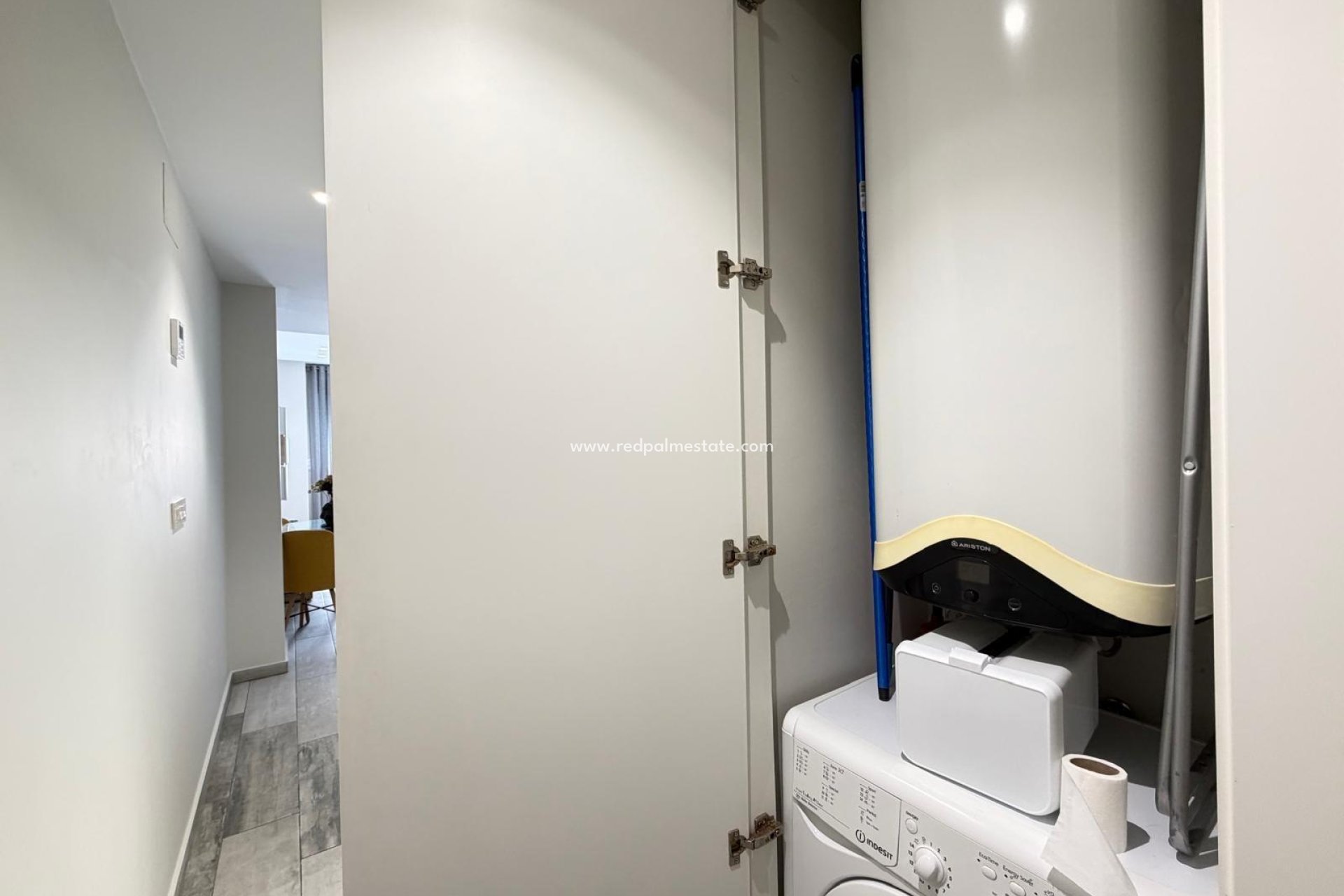 Resale - Apartment -
Torrevieja - Playa del Cura
