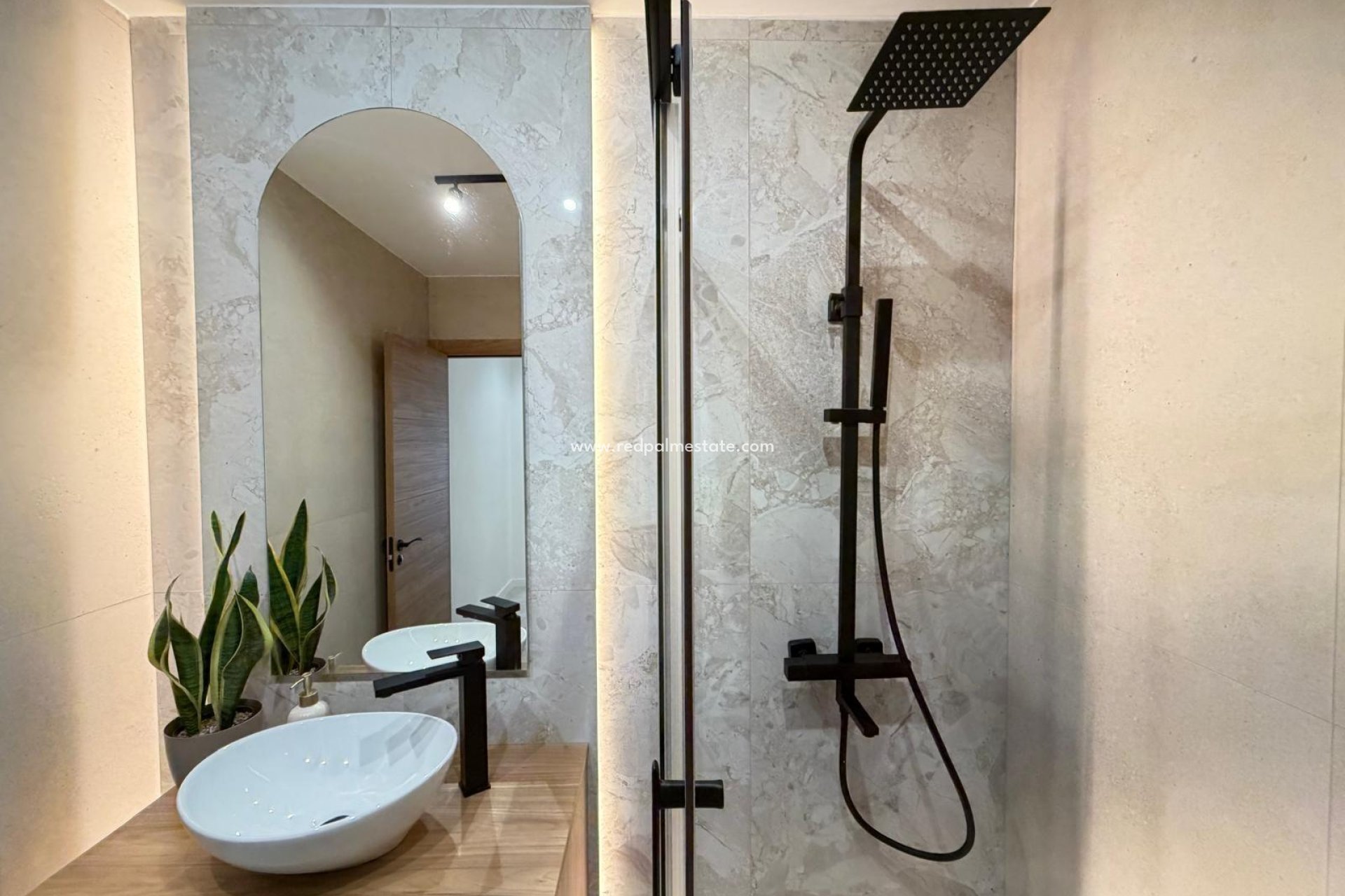 Resale - Apartment -
Torrevieja - Playa del Cura