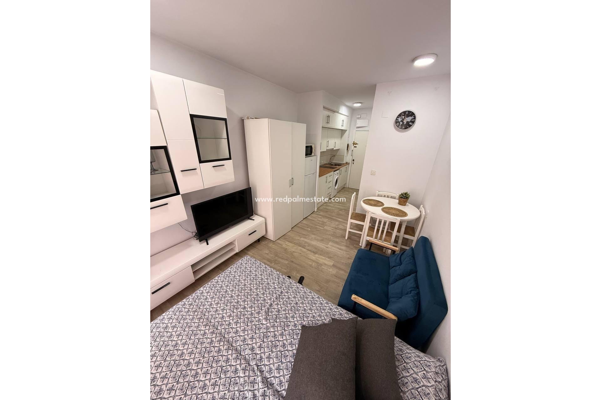 Resale - Apartment -
Torrevieja - Playa del Cura