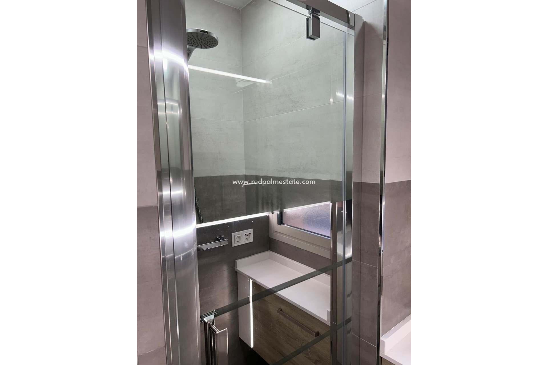 Resale - Apartment -
Torrevieja - Playa del Cura
