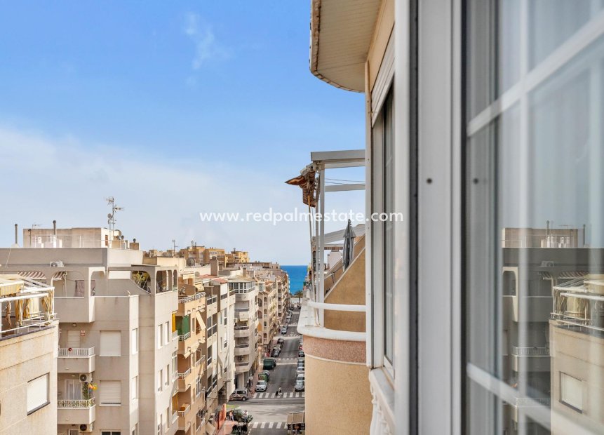 Resale - Apartment -
Torrevieja - Playa del Cura
